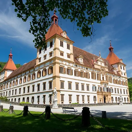 Apartment In Graz With Balcony Apartment