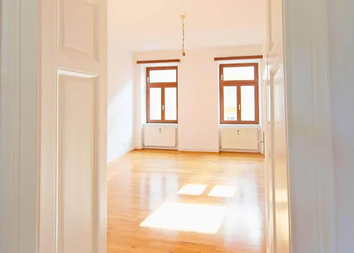 Apartment Apartment In Graz With Balcony *