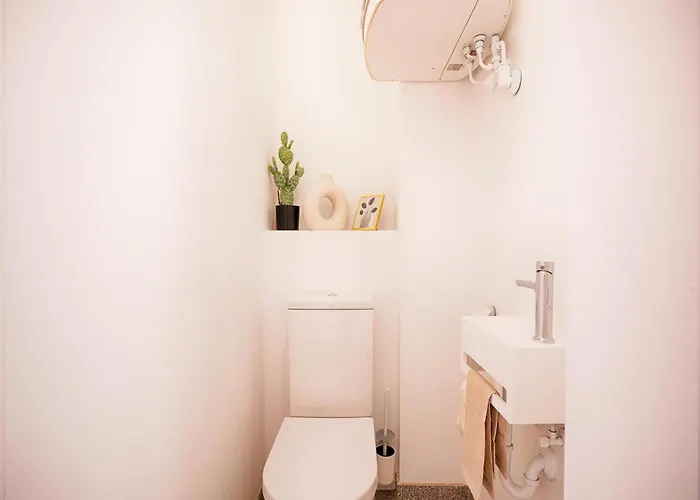 Apartment In Graz With Balcony Apartman